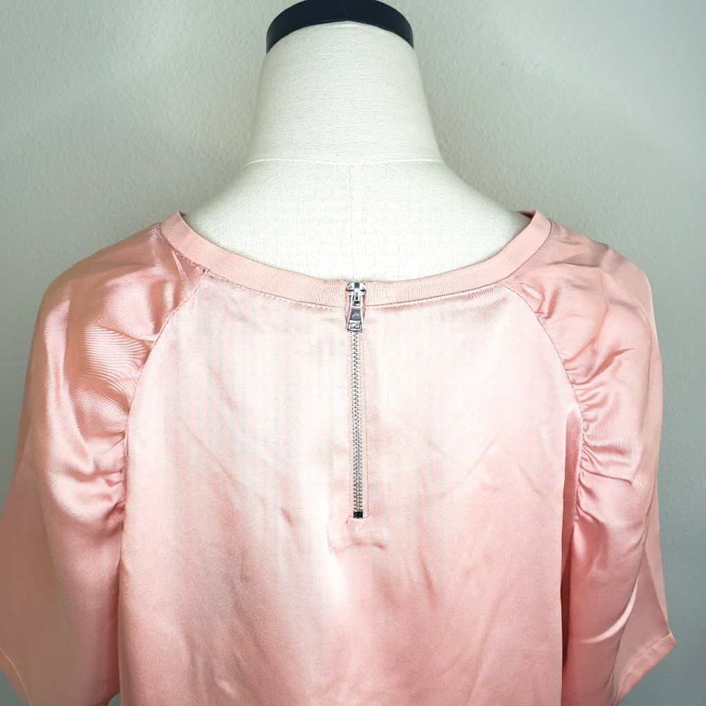 DKNY Peach Satin Ruched Short Sleeve Top--NWT--XL - Picture 9 of 14